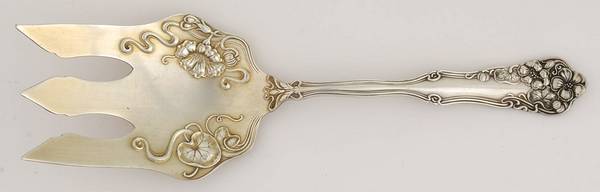 Berwick (Silverplate, 1904) Medium Solid Cold Meat Serving Fork