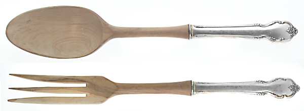 Breton Rose (Sterling, 1954) Wooden Bowl 2-Piece Salad Set