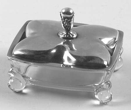 Camille (Silverplate, Hollowware) Crystal Cigarette Box with Silverplate Lid