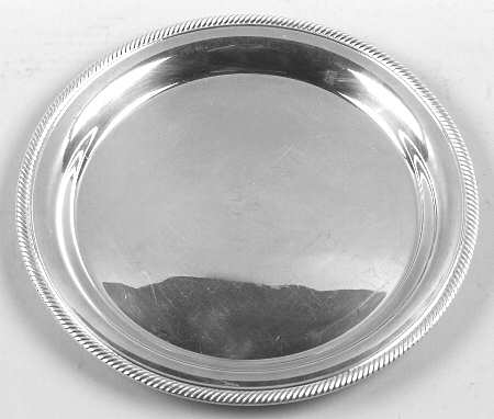 Castleton (Silverplate, Hollowware) Medium Round Silverplate Tray
