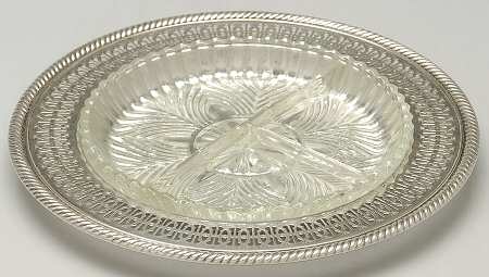 Castleton (Silverplate, Hollowware) Relish with Glass Liner