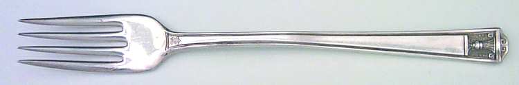 Century (Silverplate, 1923) Grille Fork (Viande) by International Silver