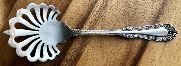 Chelsea (Silverplate, 1897) Tomato Server, Solid Piece