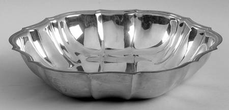 Chippendale (Silverplate, Hollowware, Four Toe) Round Silverplate Vegetable Bowl