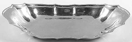 Chippendale (Silverplate, Hollowware, Four Toe) Silverplate Bread Tray