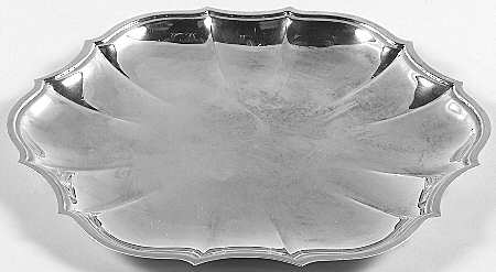 Chippendale (Silverplate, Hollowware, Four Toe) Silverplate Sandwich Plate