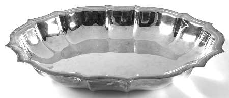 Chippendale (Silverplate, Hollowware, Four Toe) Silverplate Oval Vegetable Bowl