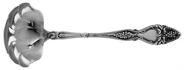 Cloeta (Sterling, 1904) Solid Piece Cream Ladle