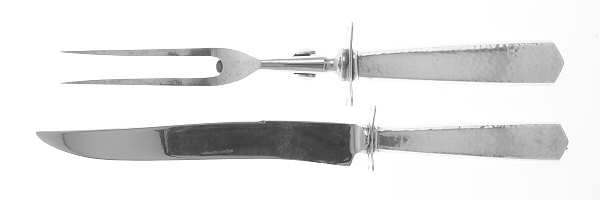 Colonial-Hammered (Sterling, 1923) Small Stainless Blade 2-Piece Steak Carving Set
