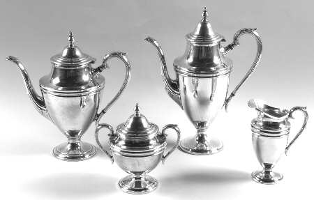 Concord (Silverplate, Hollowware) (4 Piece) Silverplate Tea Set