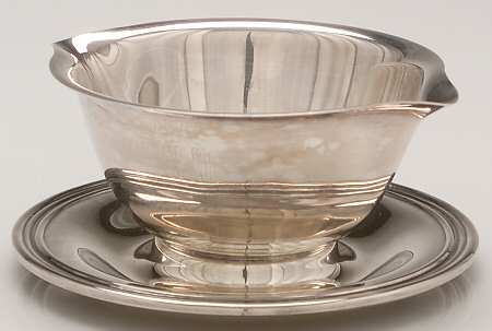 Concord (Silverplate, Hollowware) Plated Gravy Boat with Attached Underplate