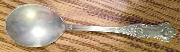 Corona (Silverplate, 1911) Round Bowl Soup Spoon (Gumbo)