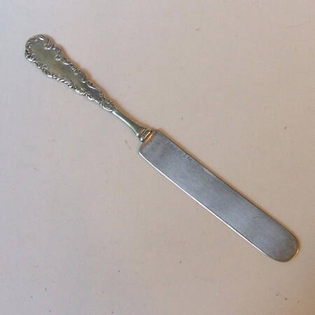 Cromwell (Silverplate, 1895) Solid Breakfast Knife