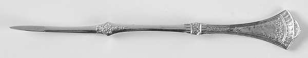 Crown (Silverplate, 1885) Solid Nut Pick
