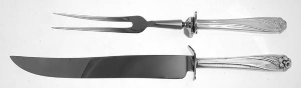 Daffodil (Silverplate, 1950) Large 2-Piece Roast Carving Set with Stainless Blade