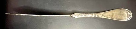 Daisy (Silverplate, 1886) Flat Twisted Handle Master Butter Knife