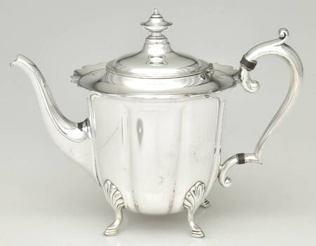 Early American (Silverplate, Hollowware) Mini Teapot