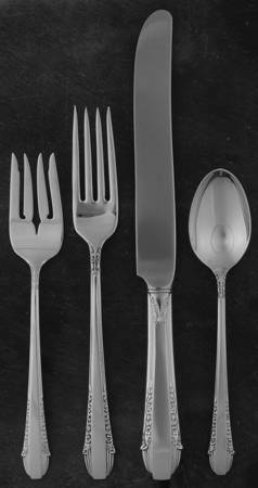 Enchantress (Sterling, 1937, No Monograms) 4 Piece Place Size Setting