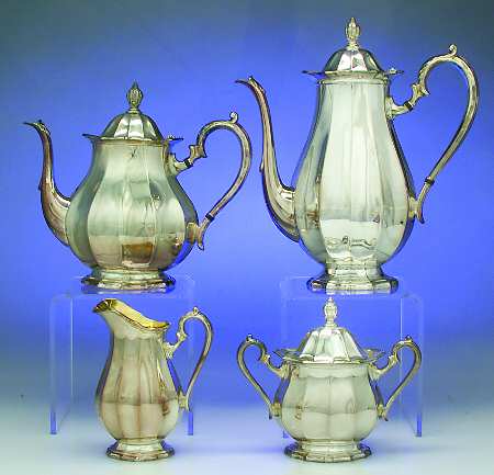English Flutes (Silverplate, Hollowware) (4 Piece) Silverplate Tea Set