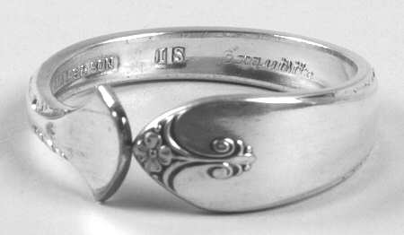 Exquisite (Silverplate, 1940) Napkin Ring Large HC