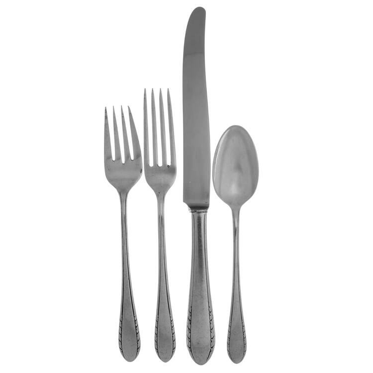 First Lady (Silverplate, 1933) 32  Piece Estate Set