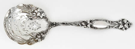 Frontenac (Sterling, 1903) Large Pierced Pea Serving Spoon