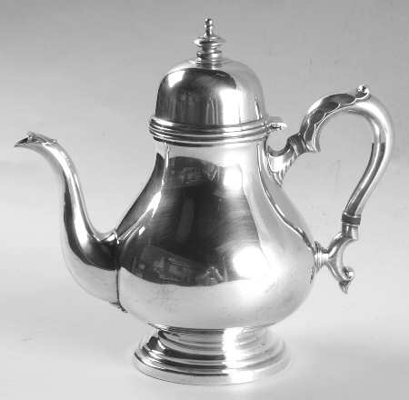 Georgian Castle (Silverplate, Hollowware) Teapot