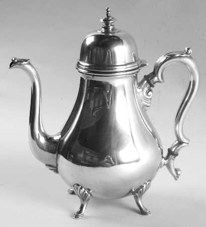 Georgian Castle (Silverplate, Hollowware) Silverplate Coffee Pot