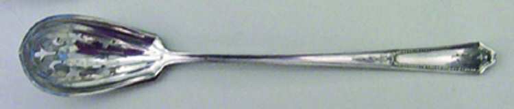 Georgian Maid (Sterling, 1923) Pierced Bowl Short Handle Olive Spoon