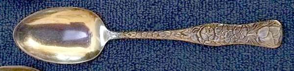 Hiawatha (Silverplate, 1887) Place/Oval Soup Spoon