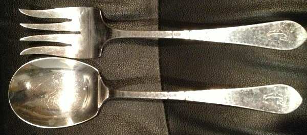 INS85 (SILVERPLATE) (2 Pc) Solid Salad Set