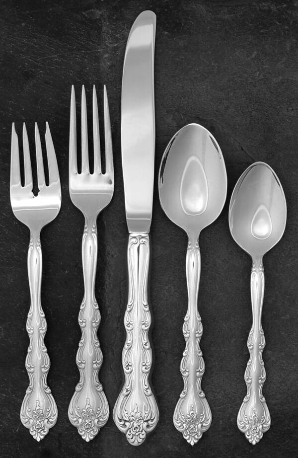 Interlude (Silverplate, 1971) 5 Piece Place Setting by International Silver