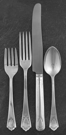 Jewell (Silverplate, 1916) 4 Piece Place Setting