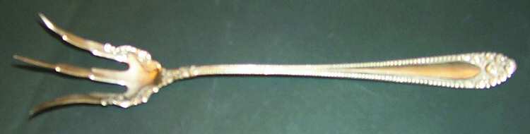 Kenilworth (Sterling, 1887, Large Lettuce Serving Fork