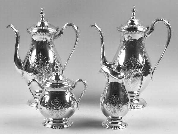 Lady Mary (Silverplate, Hollowware) (4 Piece) Silverplate Tea Set