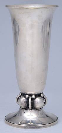 La Paglia Designed (Sterling, Hollowware) 8" Vase