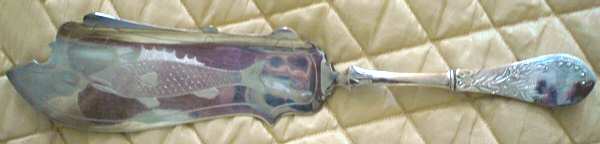 Lily (Silverplate, 1874) Large Solid Fish Server