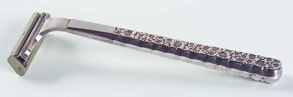 Love-Precious Flower (Silverplate, 1970) Razor