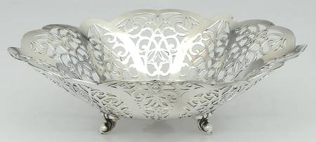 Lovelace (Silverplate, Hollowware) Plated Footed Bon Bon Bowl