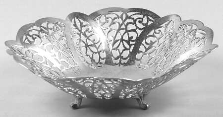 Lovelace (Silverplate, Hollowware) Plated Footed Bon Bon Bowl