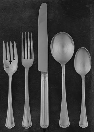 Manchester (Silverplate, 1923) 5 Piece Place Setting