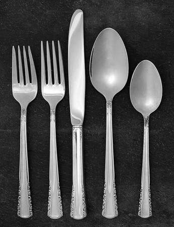 May Queen (Silverplate, 1951) 5 Piece Place Setting