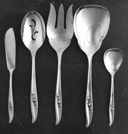 Magic Rose (Silverplate, 1963) 5 Piece Hostess Set