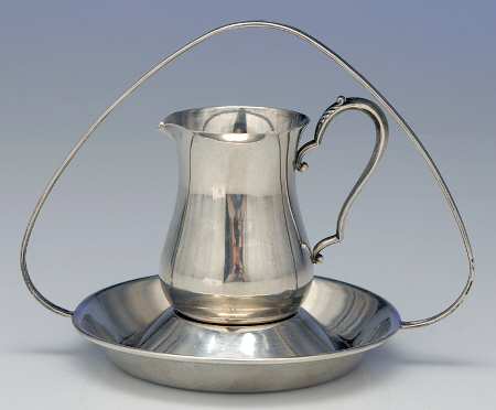 Sterling Hollowware Individual Syrup Pitcher with Underplate