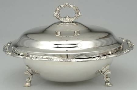 Silverplate Hollowware Silverplate Round Covered Casserole