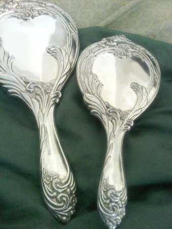 Silverplate Hollowware 2 Pc Vanity Set (Hair Brush and Mirror)