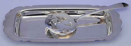 Ocean Spray (Silverplate) 2 Piece Cranberry Serving Set