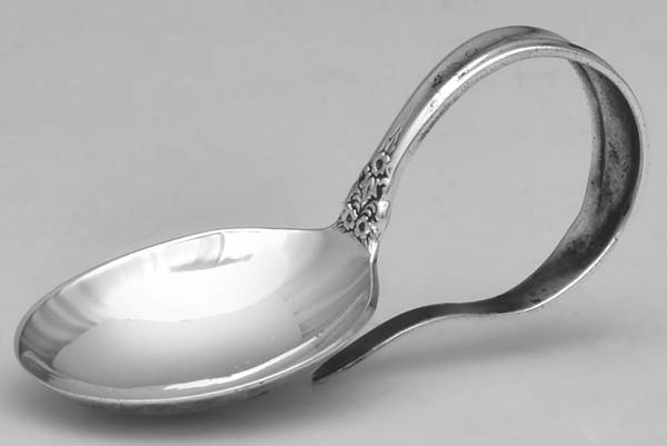 Prelude (Sterling, 1939, No Monograms) Curved Handle Baby Spoon