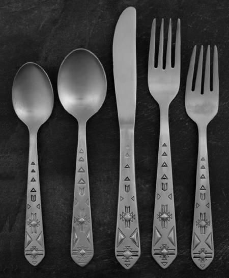 Pueblo (Stainless) 5 Piece Place Setting
