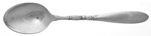 Queen Ann-St. Moritz (Silverplate, 1910) Dessert/Oval Soup Spoon